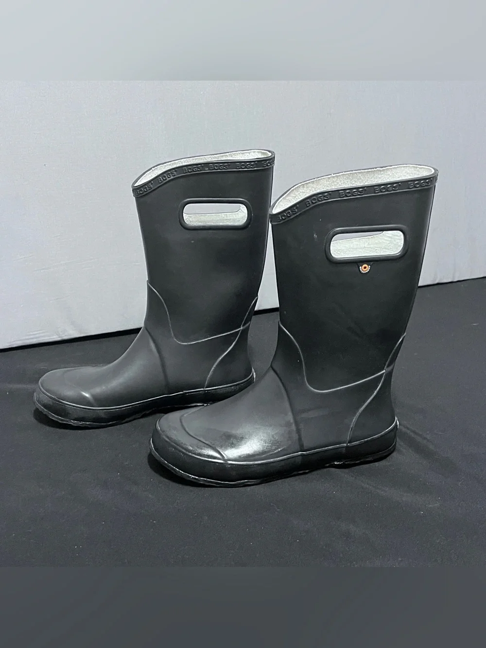 Bogs Kids Black Waterproof Pull-On Rain Boots Size 6